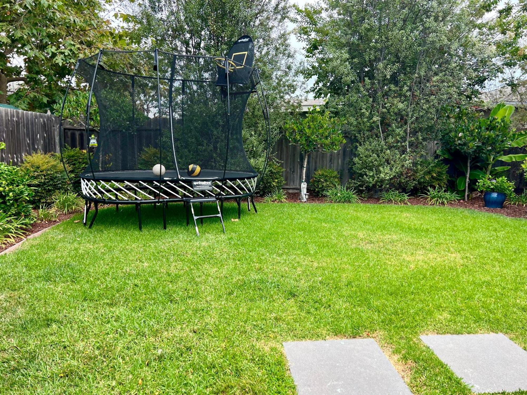 Family Friendly Retreat With Yard And Play Area, 2000 Sq Ft, Ac, Fiber Optic Wifi San Diego